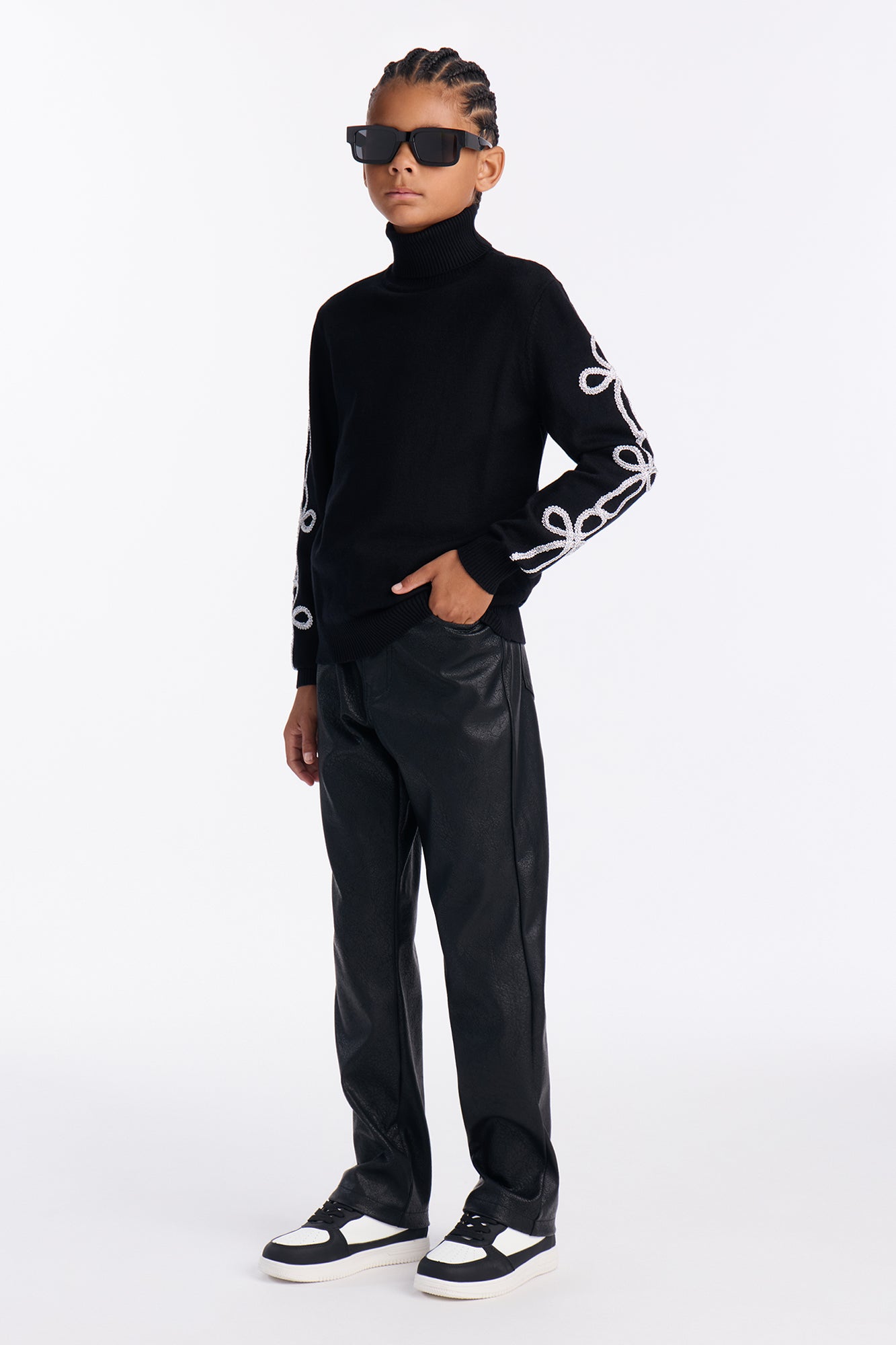Mini Turtle Neck Knit Sweater - Black