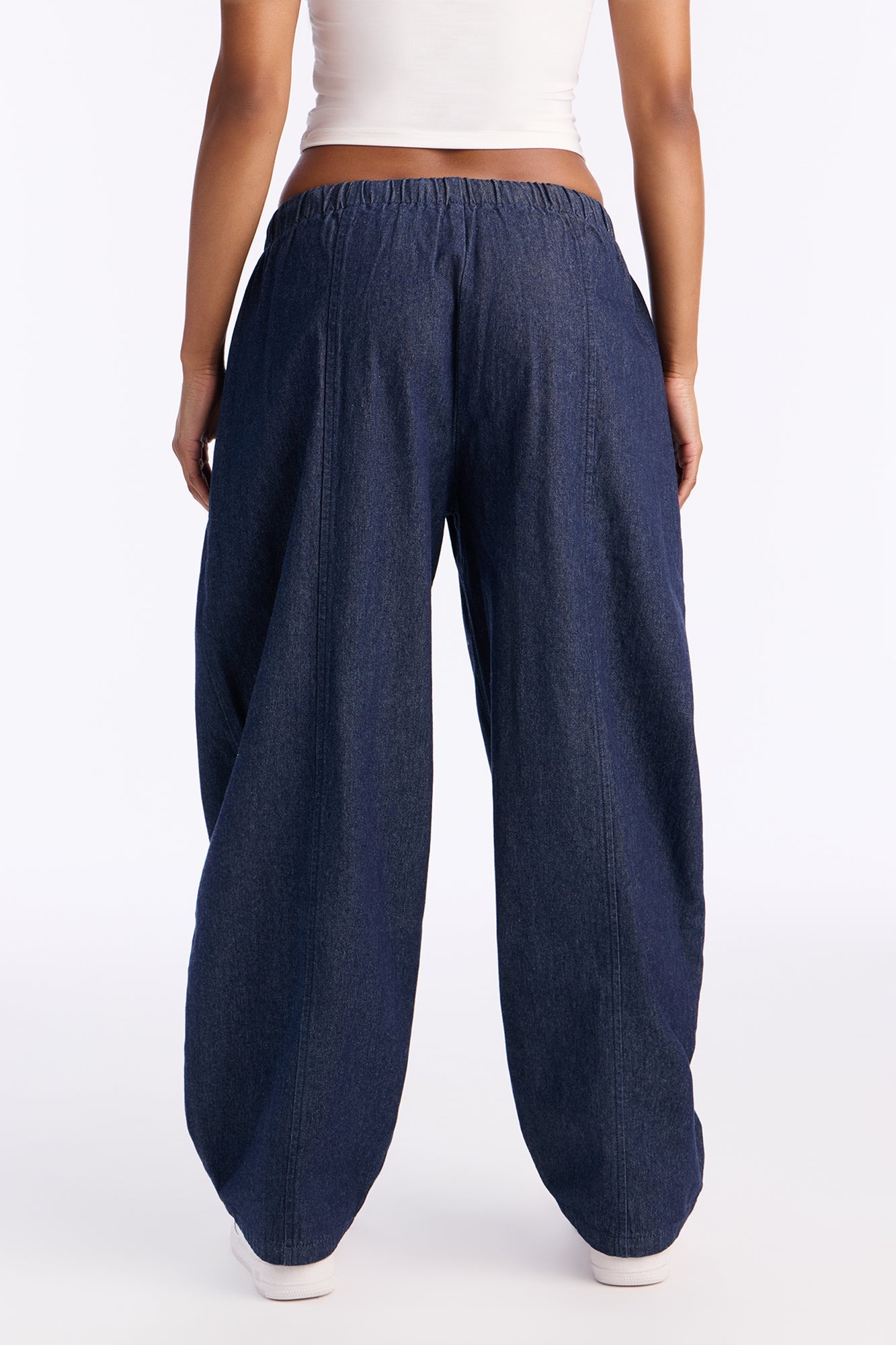Travel Easy Waist Loose Barrel Jeans - Dark Wash