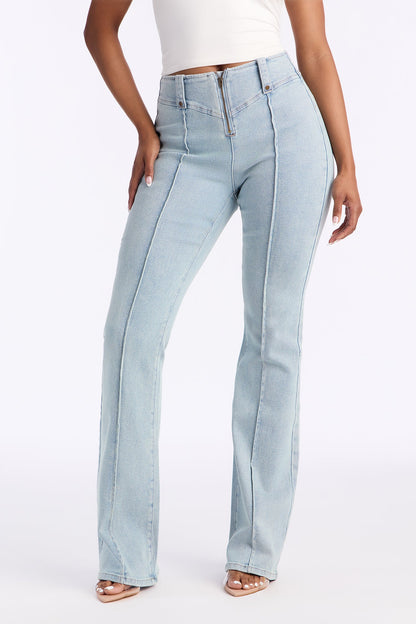 Hollywood Starlet Stretch Flare Jeans - Light Wash