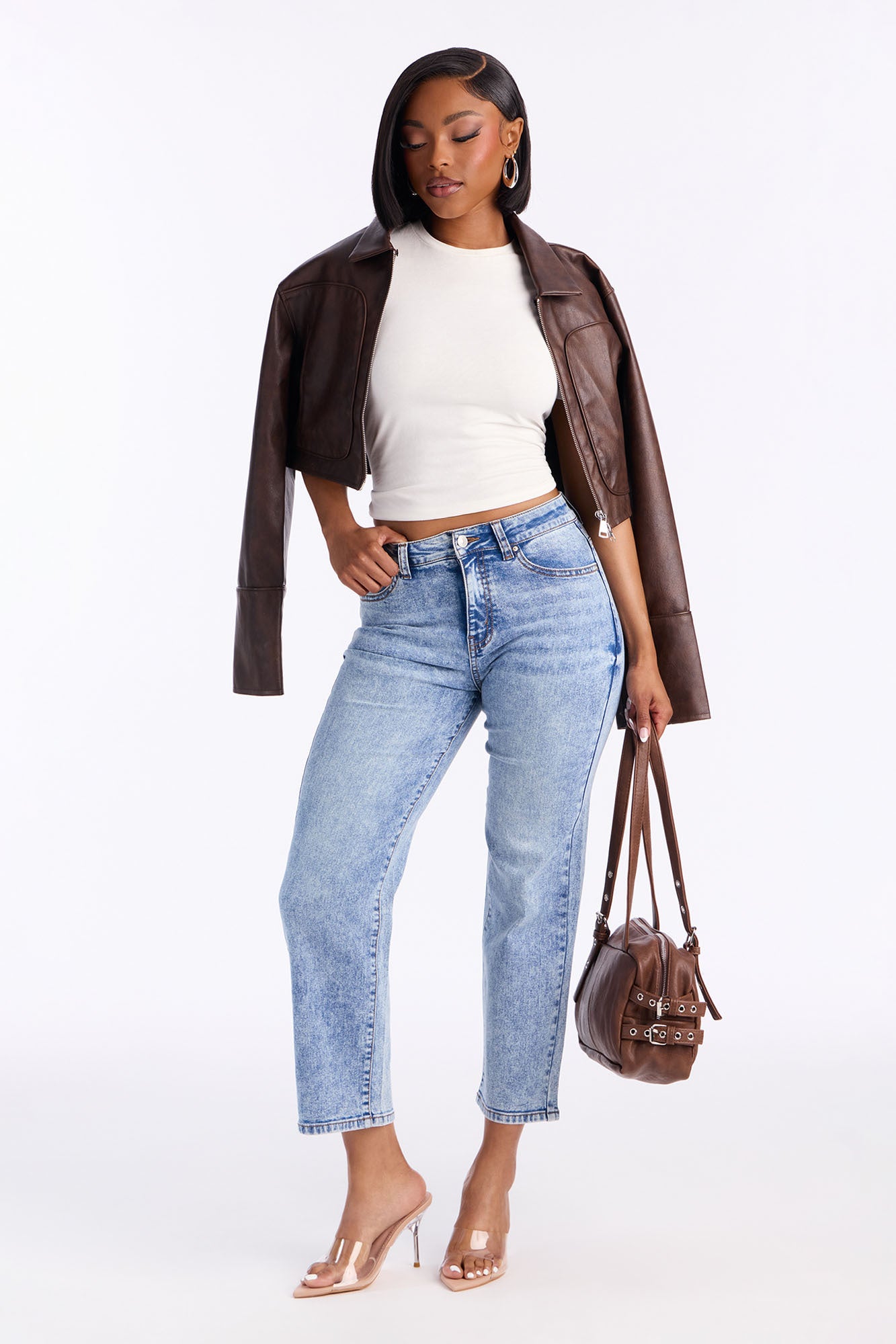 Eliza Cropped Straight Leg Jeans - Medium Wash