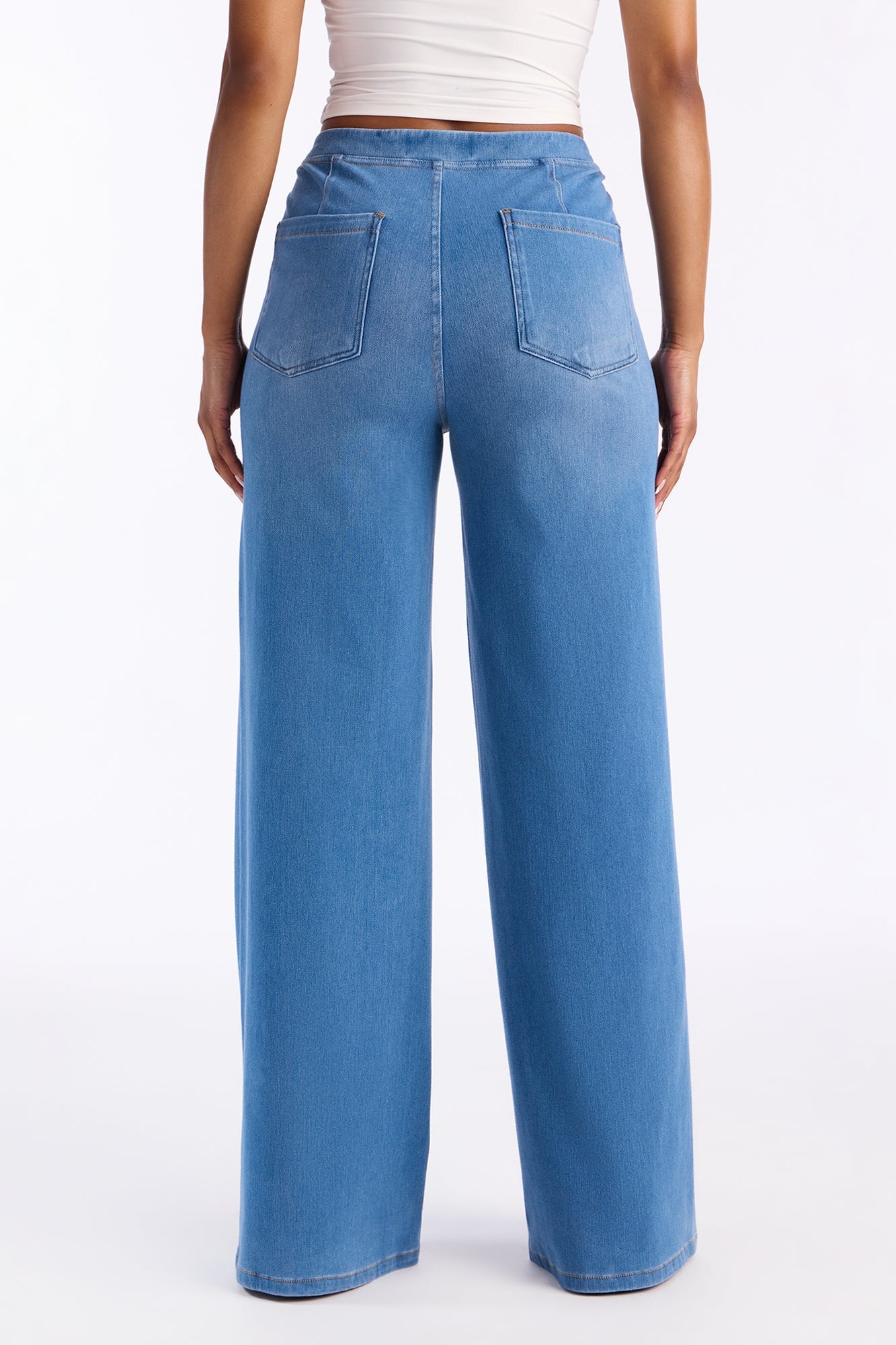 Amber Knit Wide Leg Pant 33″ - Medium Wash