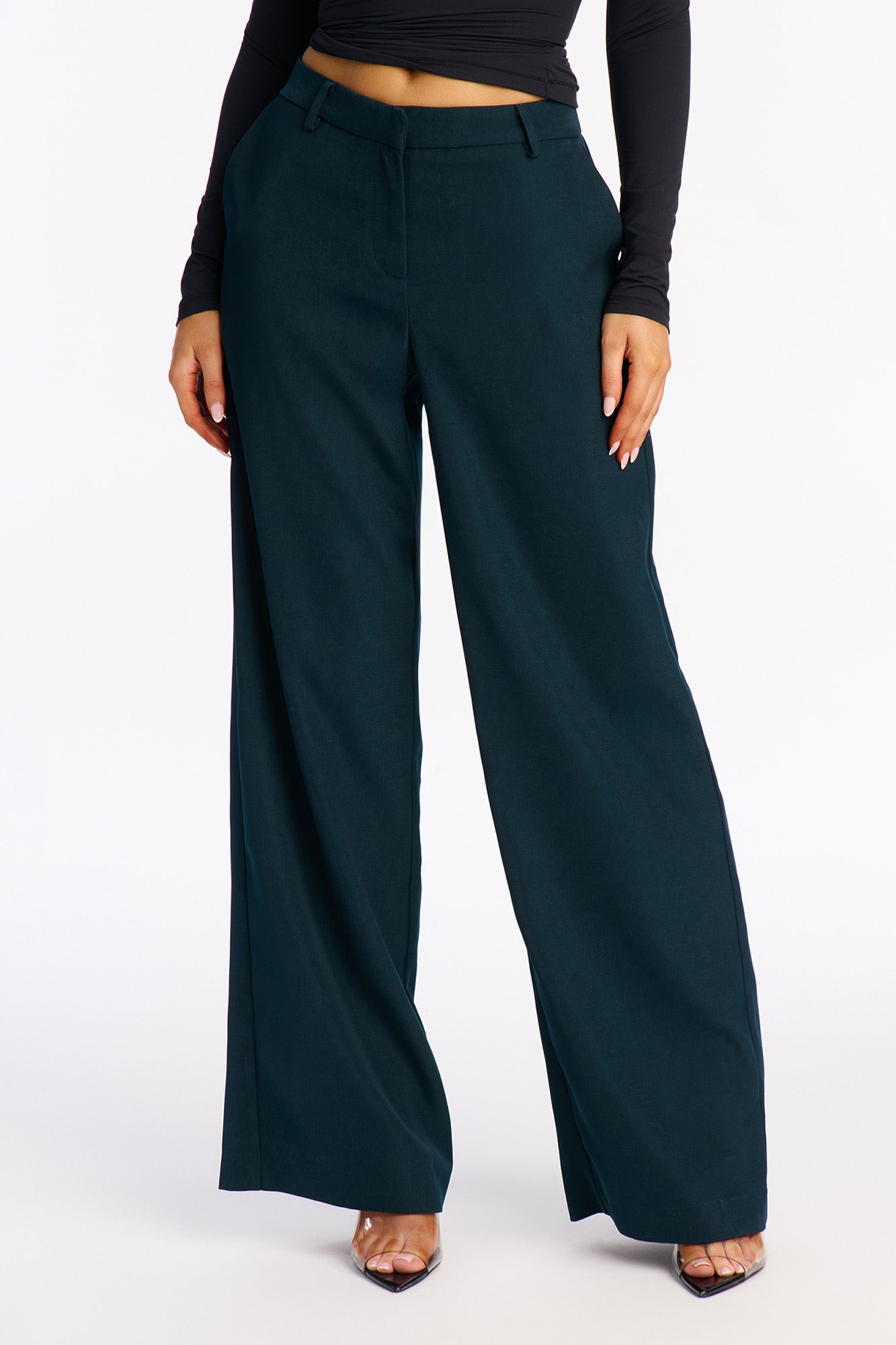Hannah Crepe Low Rise Trousers 33 - Green