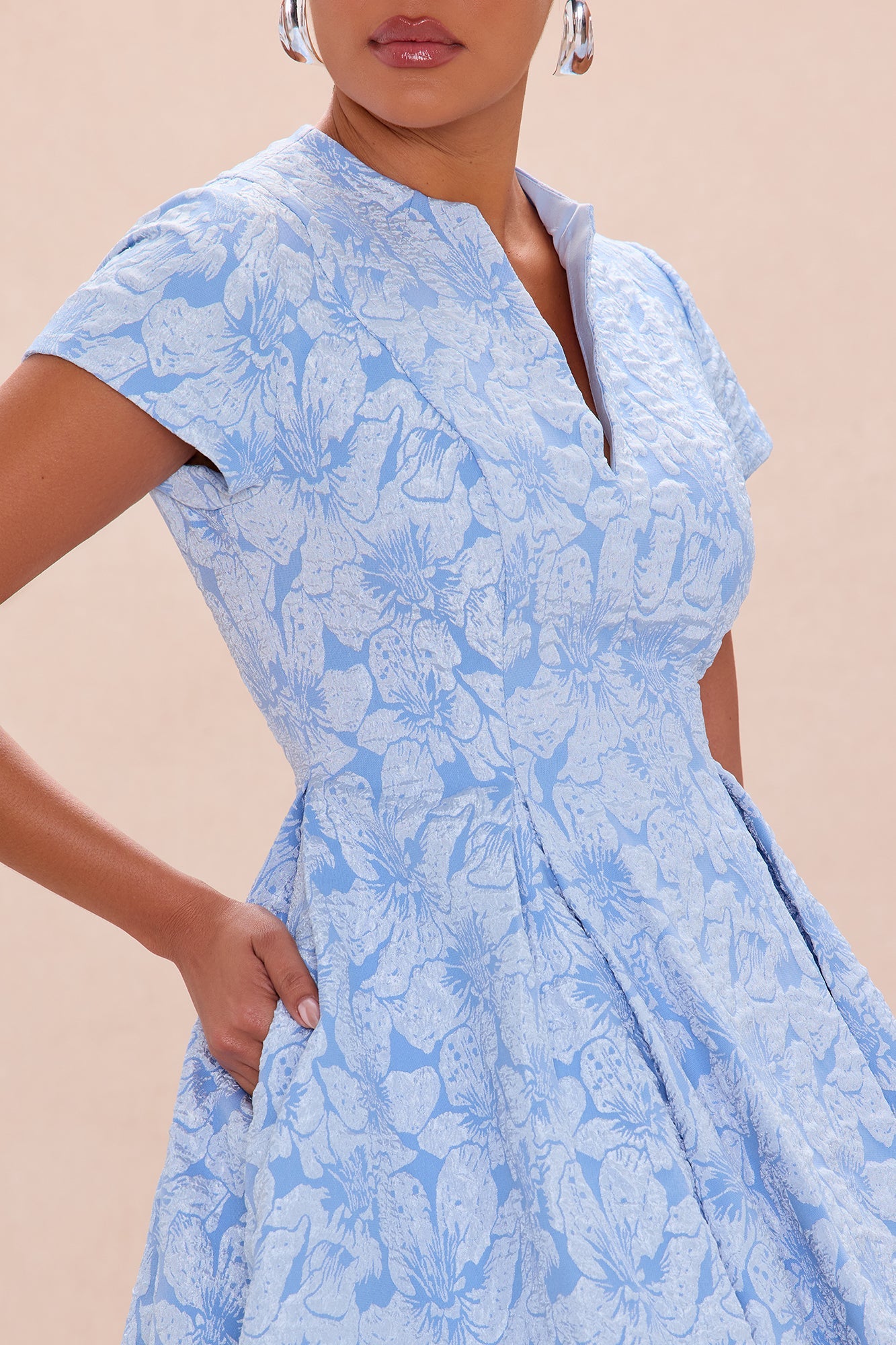 Maribelle Jacquard Midi Dress - Light Blue