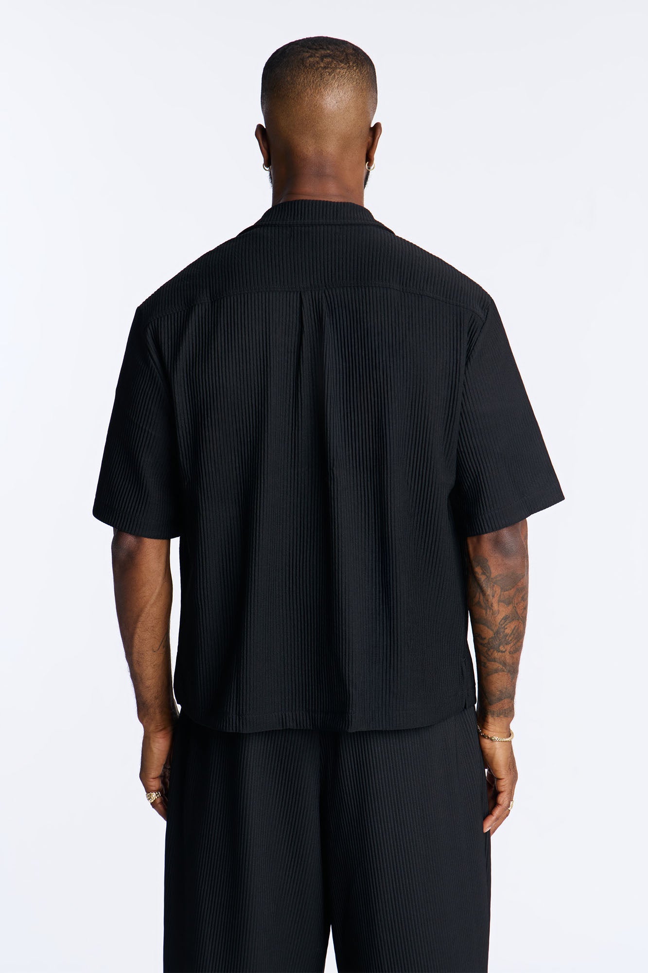 Show Up Short Sleeve Cuban Shirt - Black
