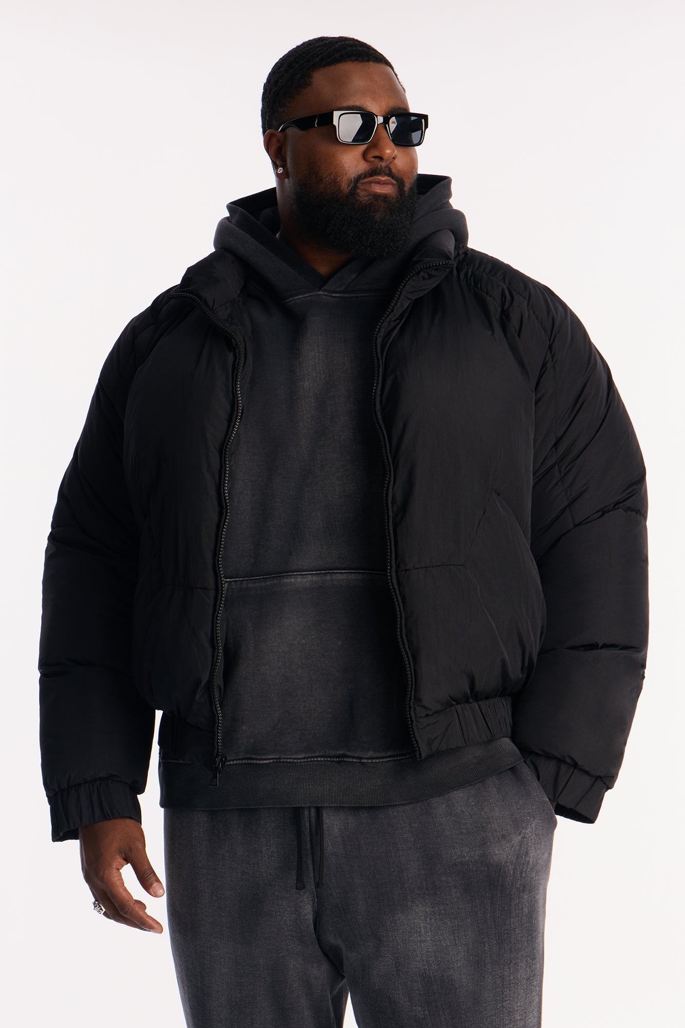 Cropped Look At Me Paneled Puffer Jacket - Black
