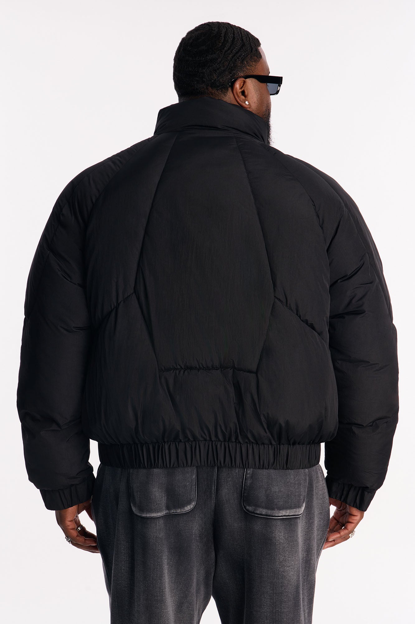 Cropped Look At Me Paneled Puffer Jacket - Black