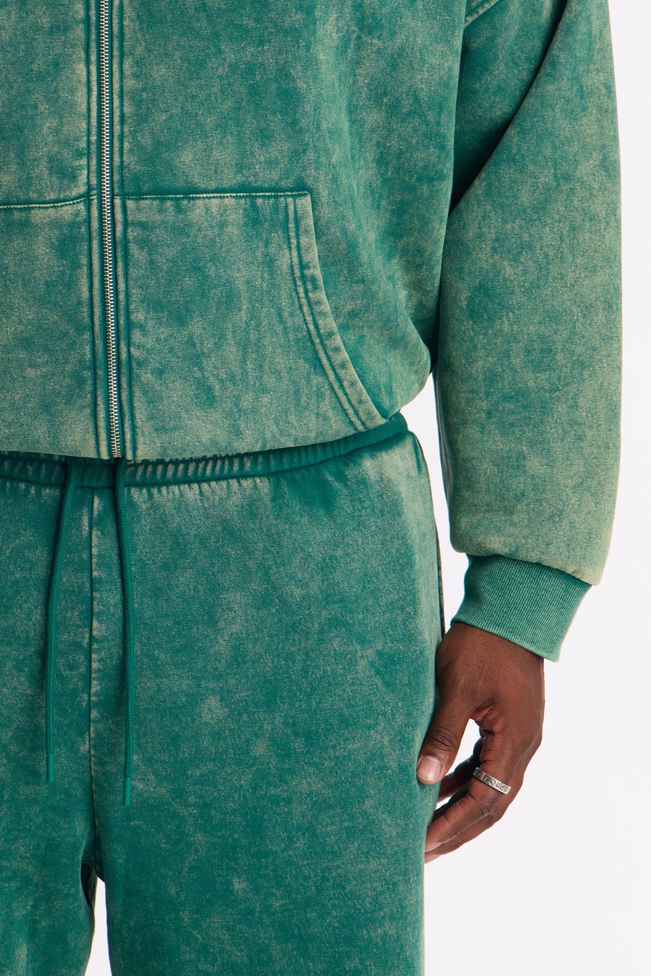 Heavy Wash Straight Sweatpants - Green
