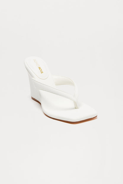 True Babe Wedges - White
