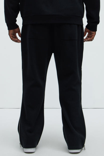 Tyson Stay Away Relaxed Flare Sweatpants - Black