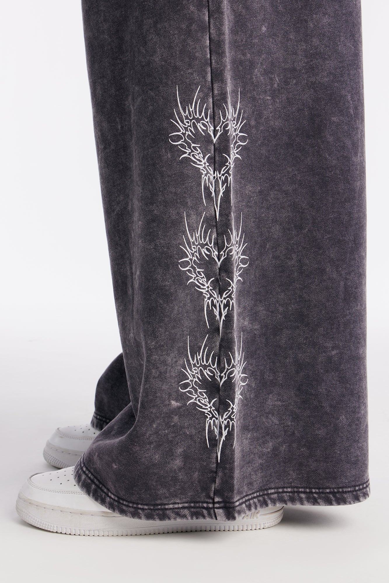 Heart Of Flames Washed Fleece Pant Set - Charcoal