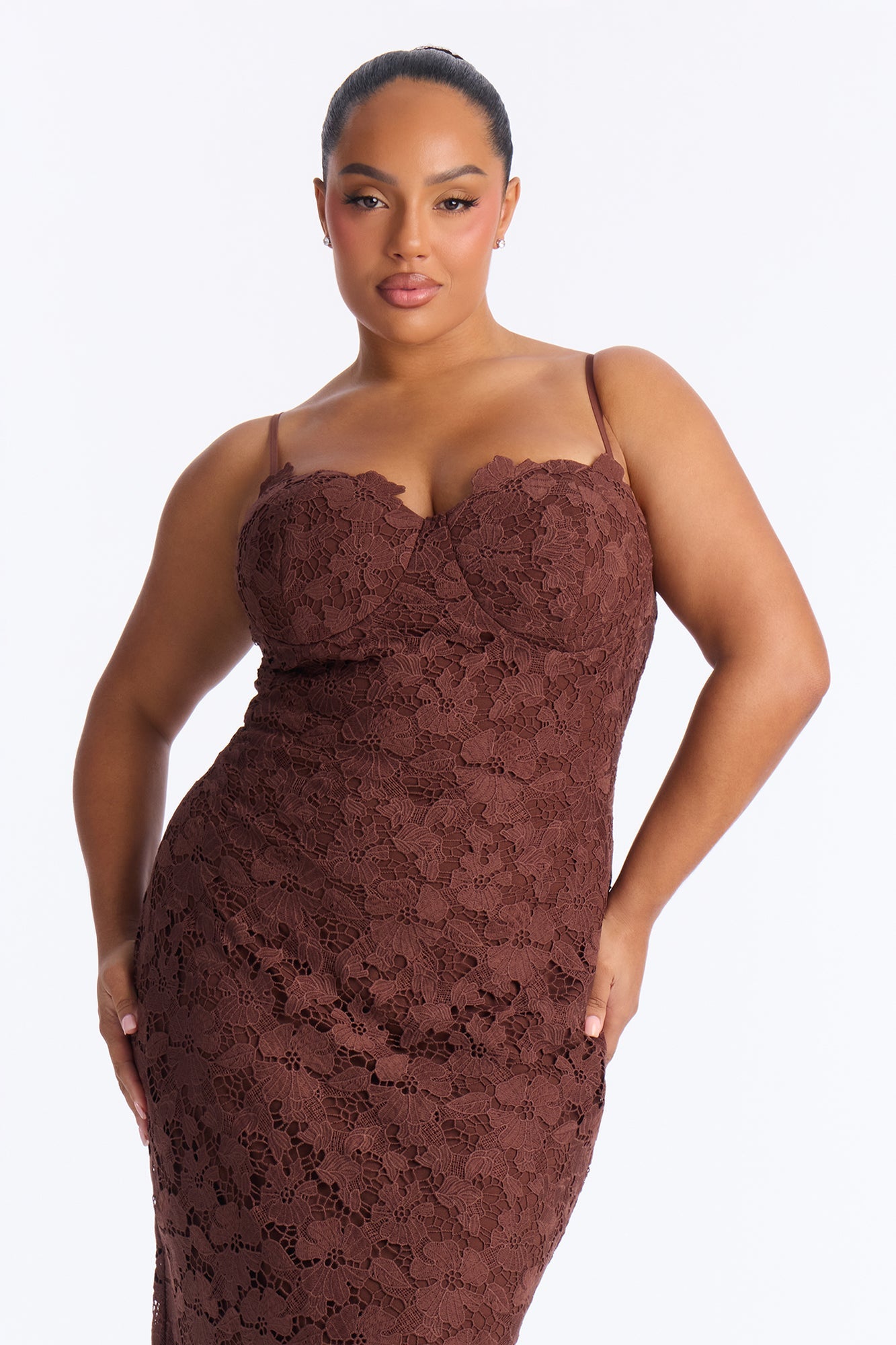 Leila Lace Maxi Dress - Chocolate