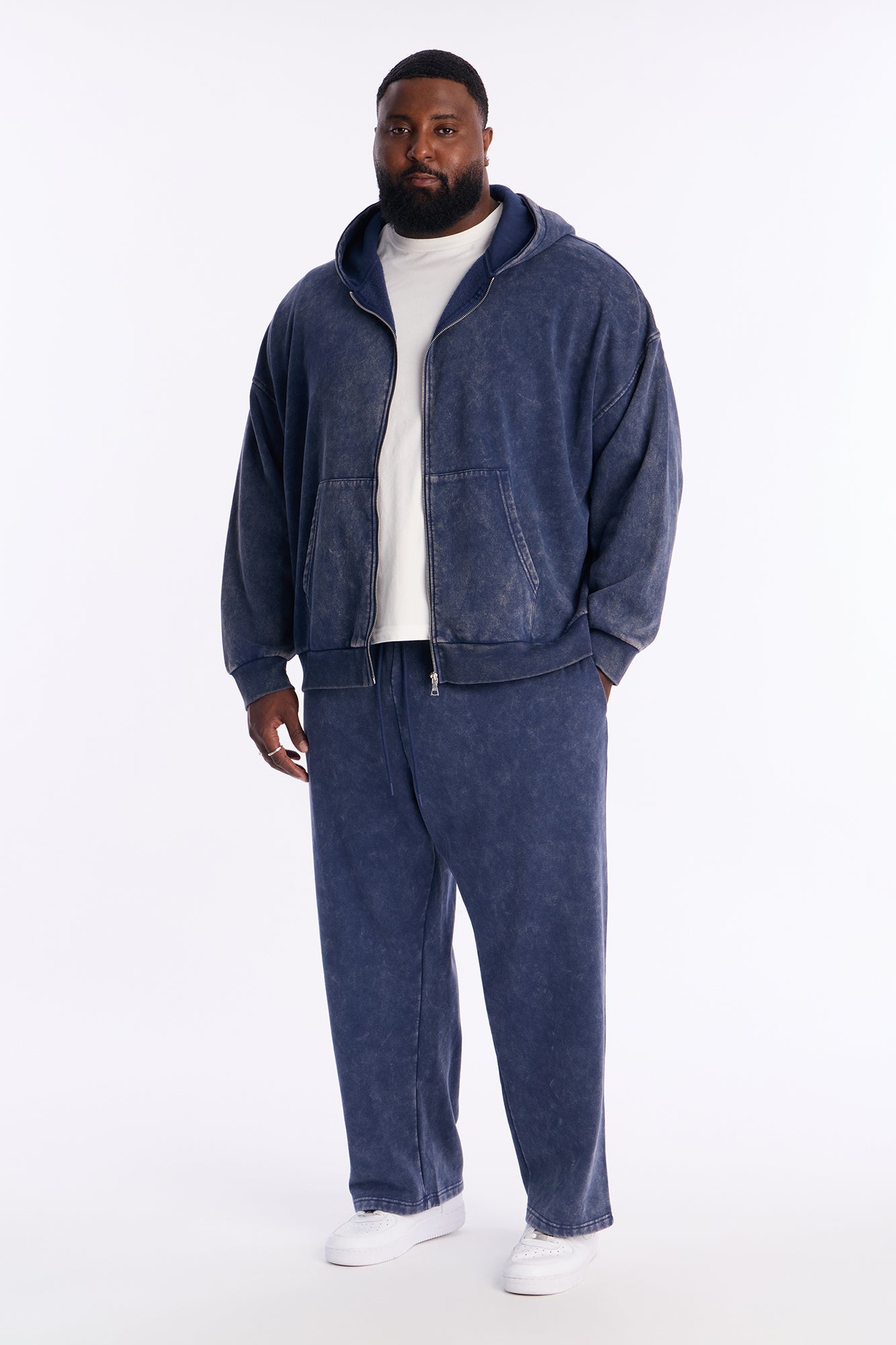 Heavy Wash Straight Sweatpants - Navy