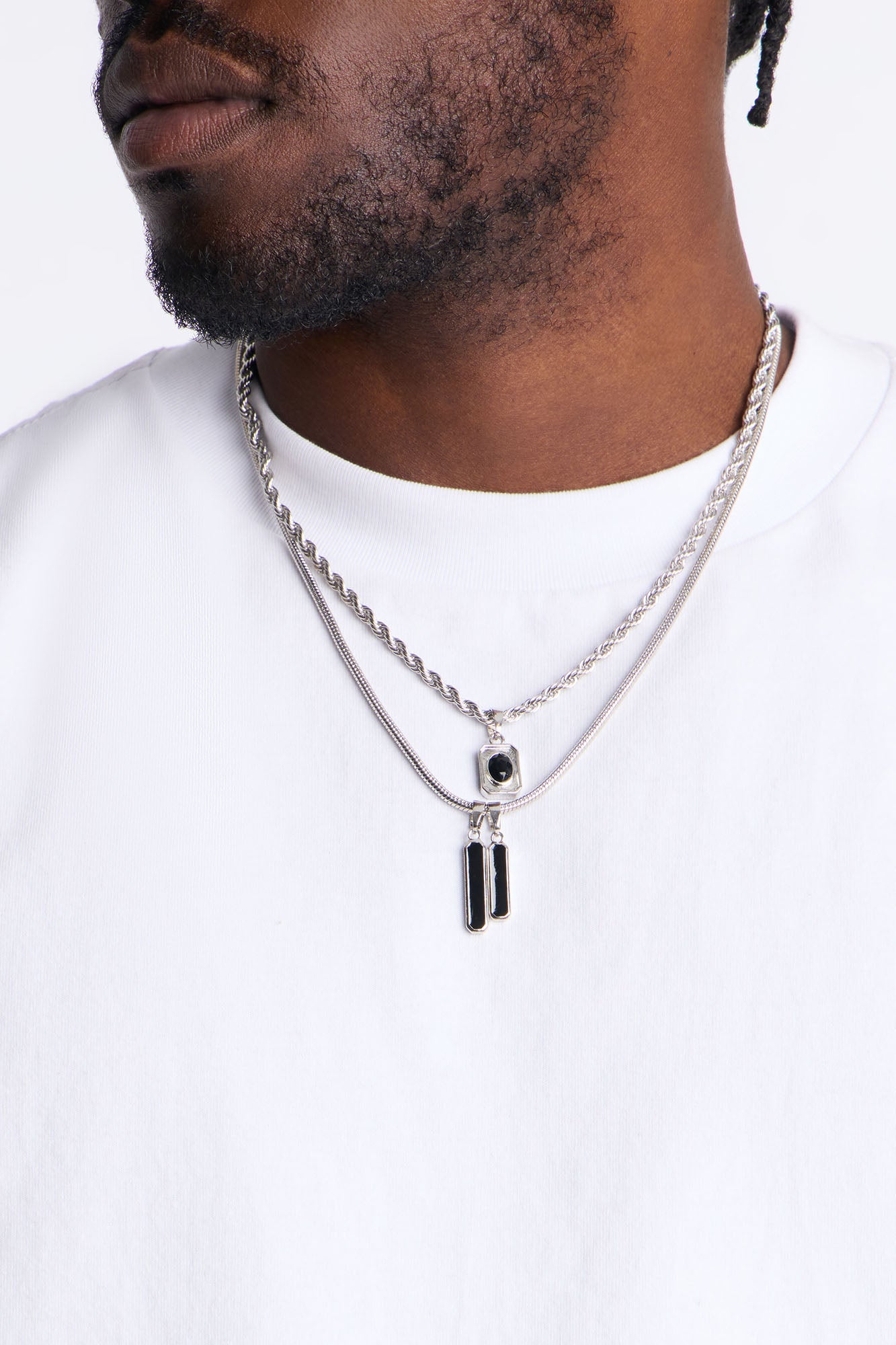 Rebel Pendant Necklace Set - Silver