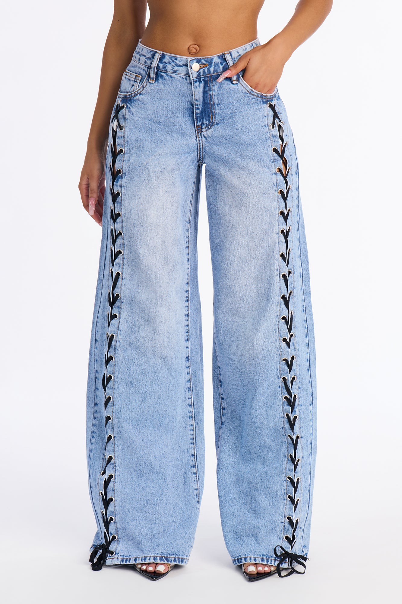 London Laced Dropped Waist Non-Stretch Jeans - Light Wash
