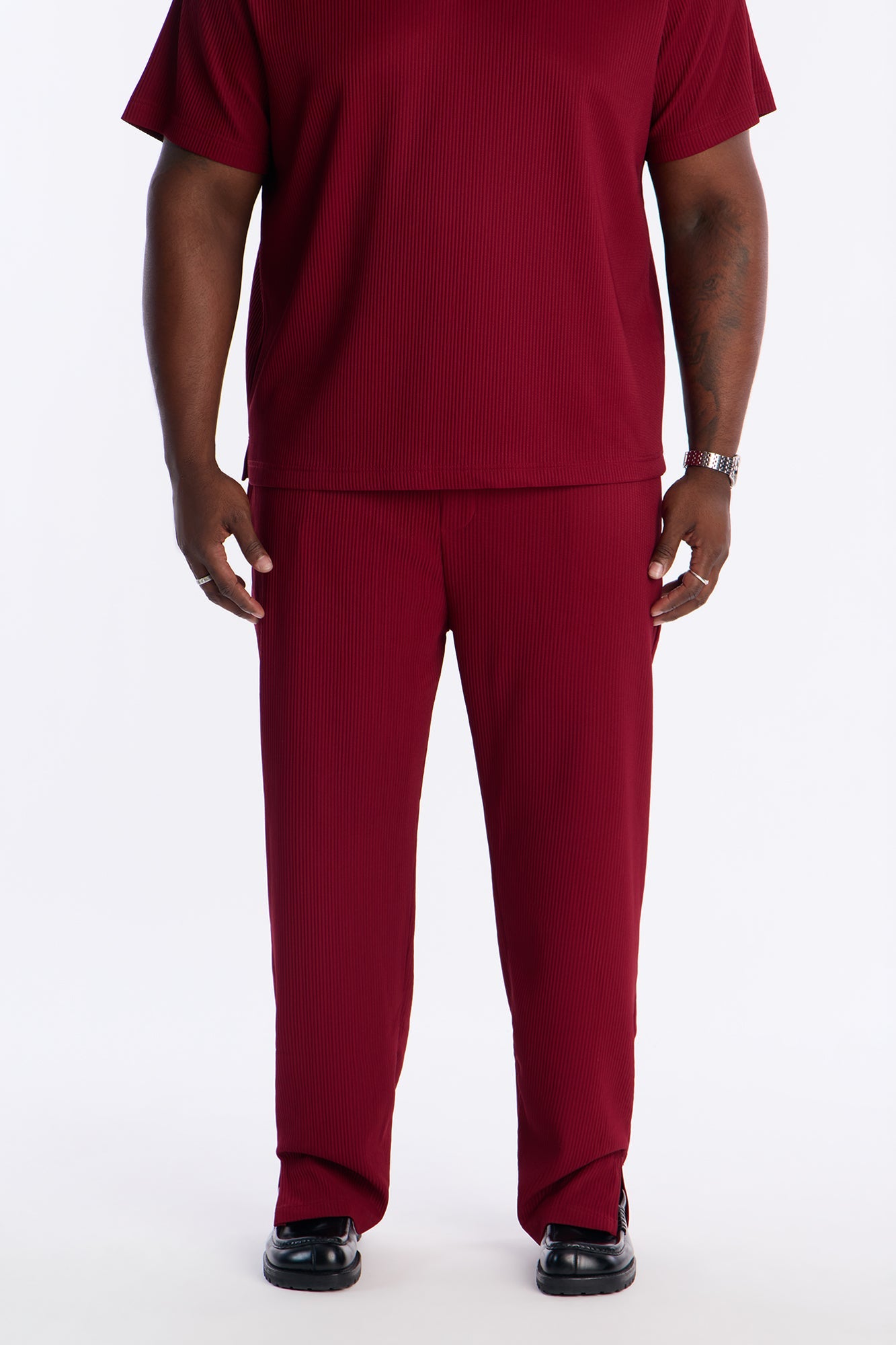Show Up Slim Slit Pants - Burgundy