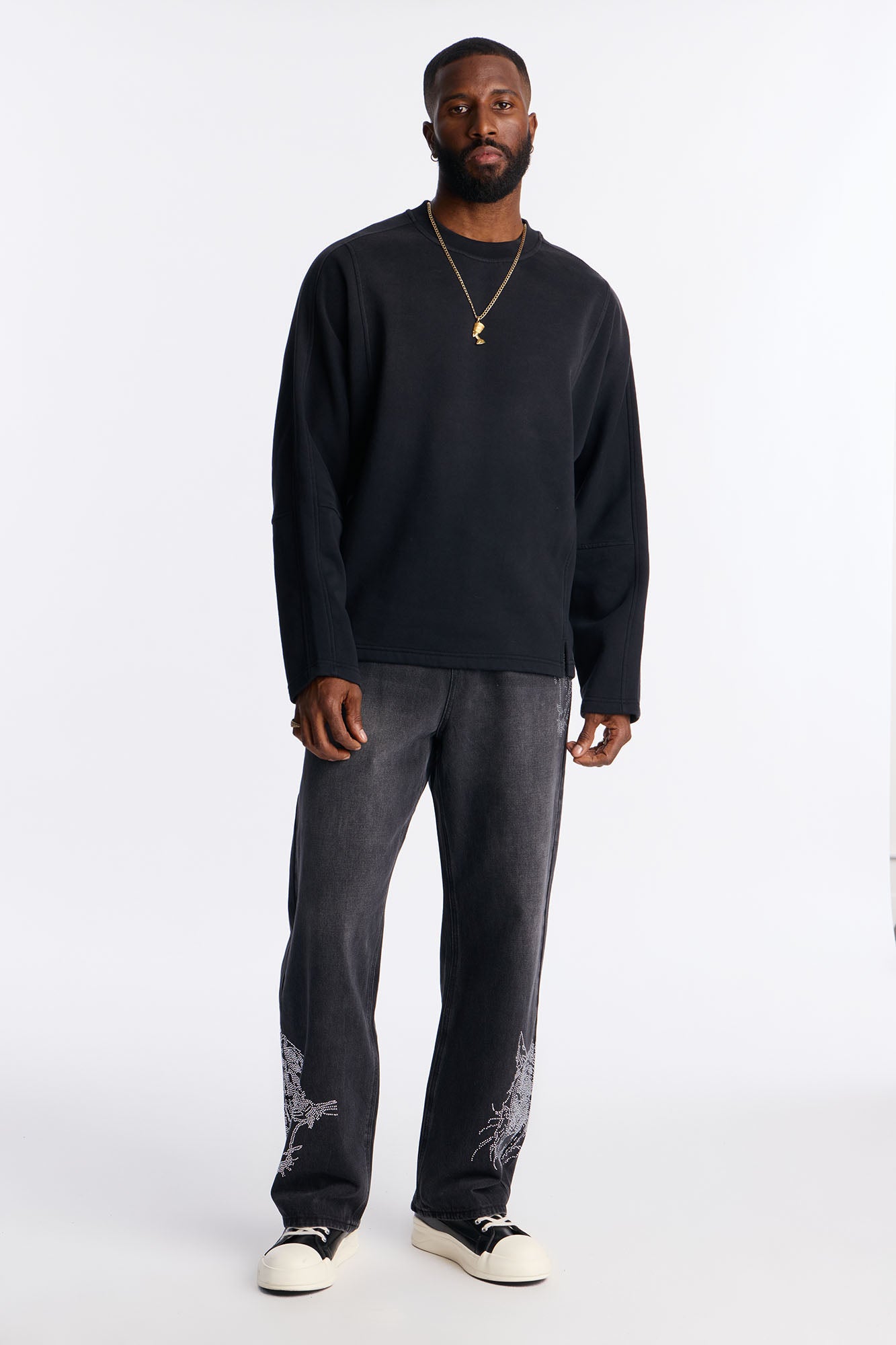 Wash Paneled Crew Neck Sweatshirt - Black Wash