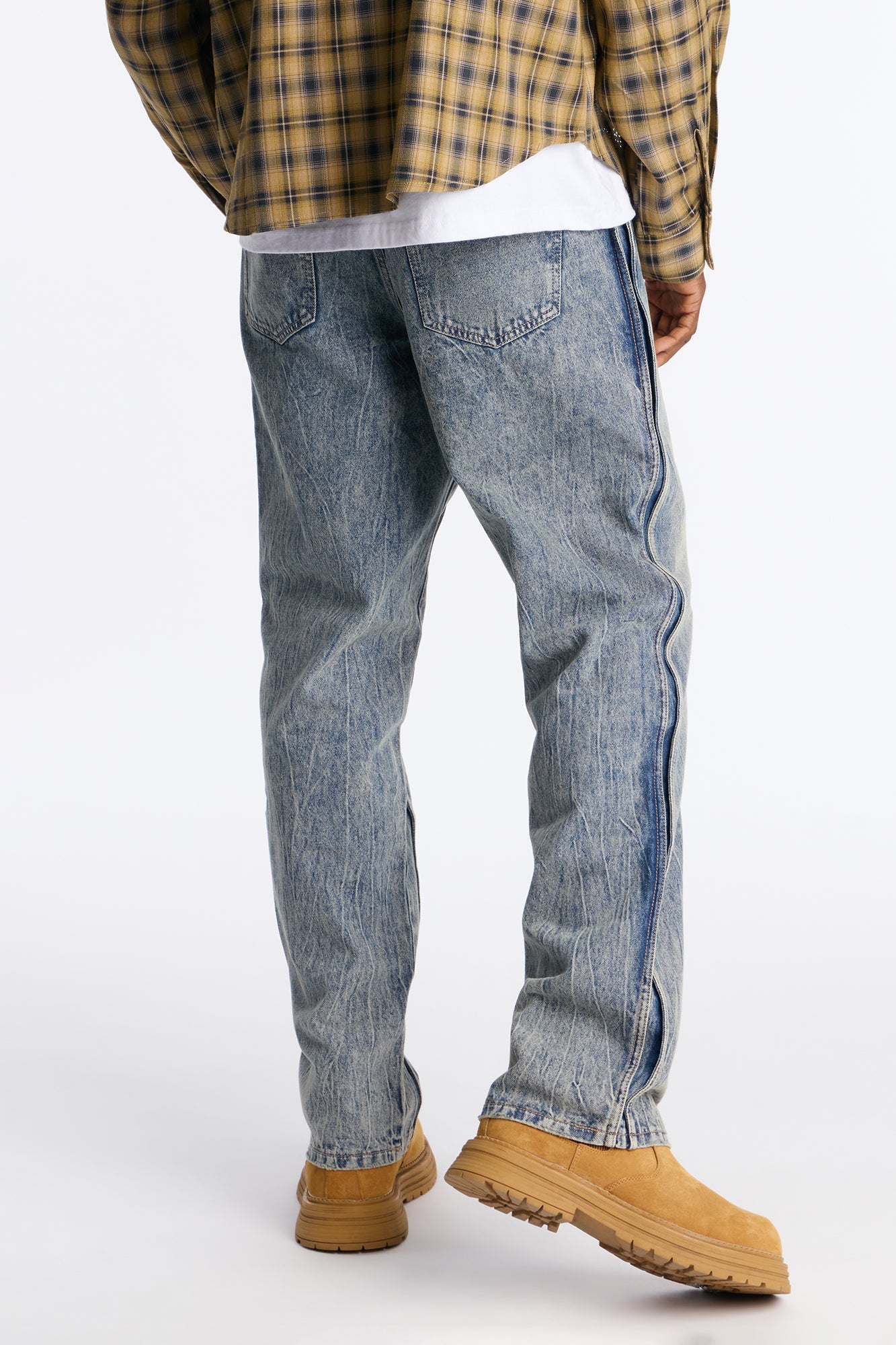 Straight Seams Down Jean - Medium Blue Wash