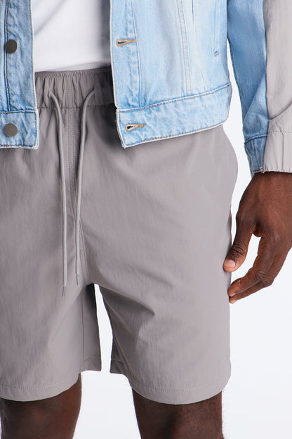 Everyday Classic Short - Charcoal