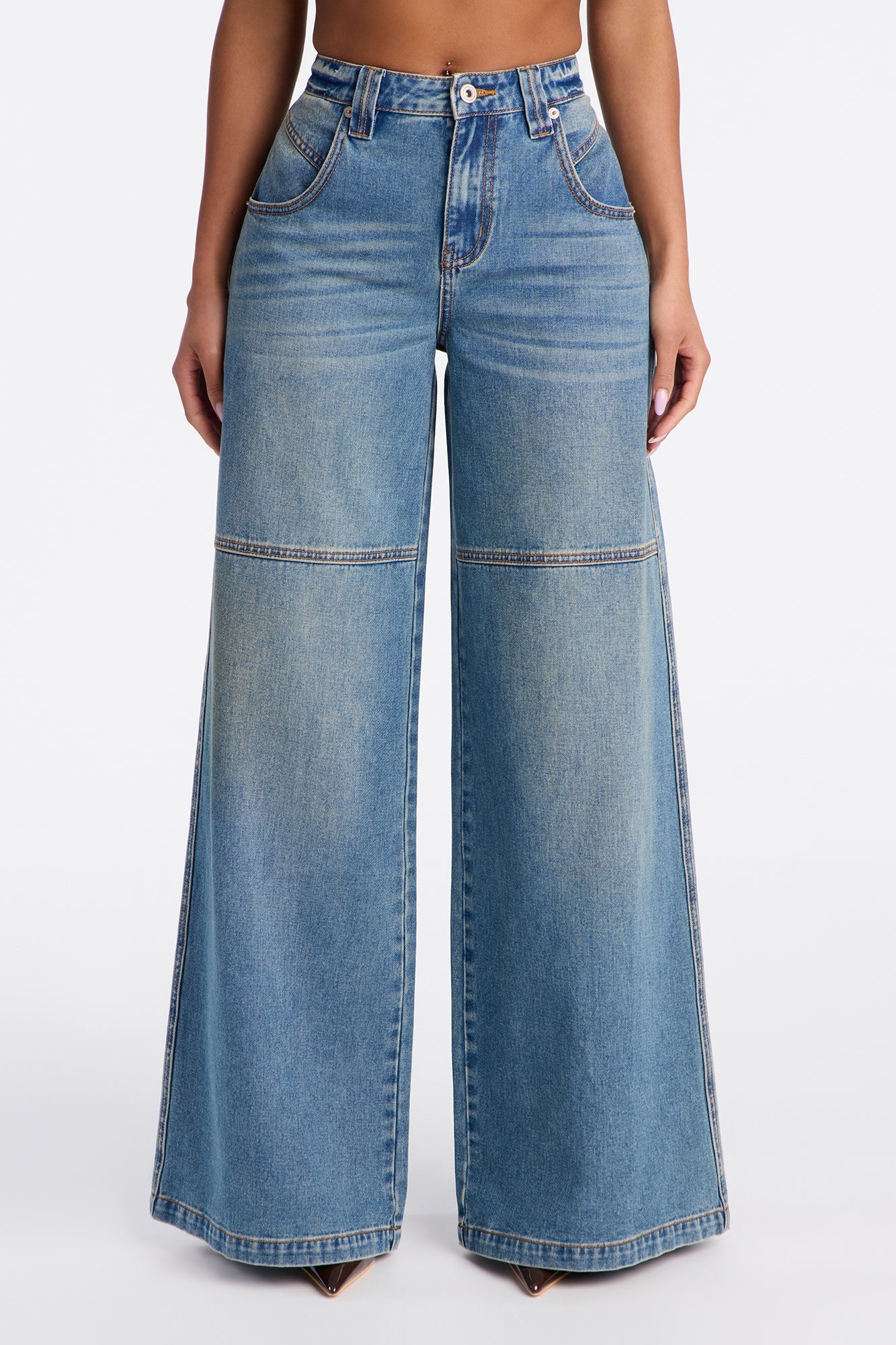 Nothing Compares Tinted Wide Leg Jeans - Vintage Wash