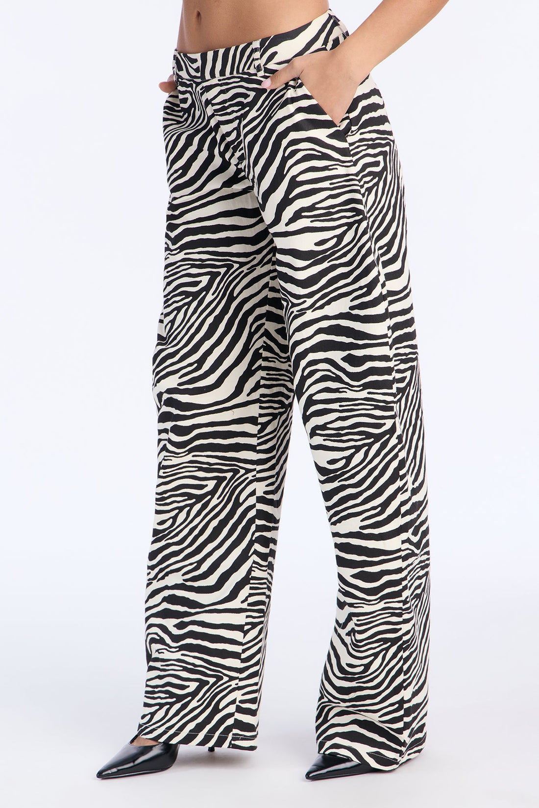 Wild Zebra Barrel Leg Trousers - Black/White