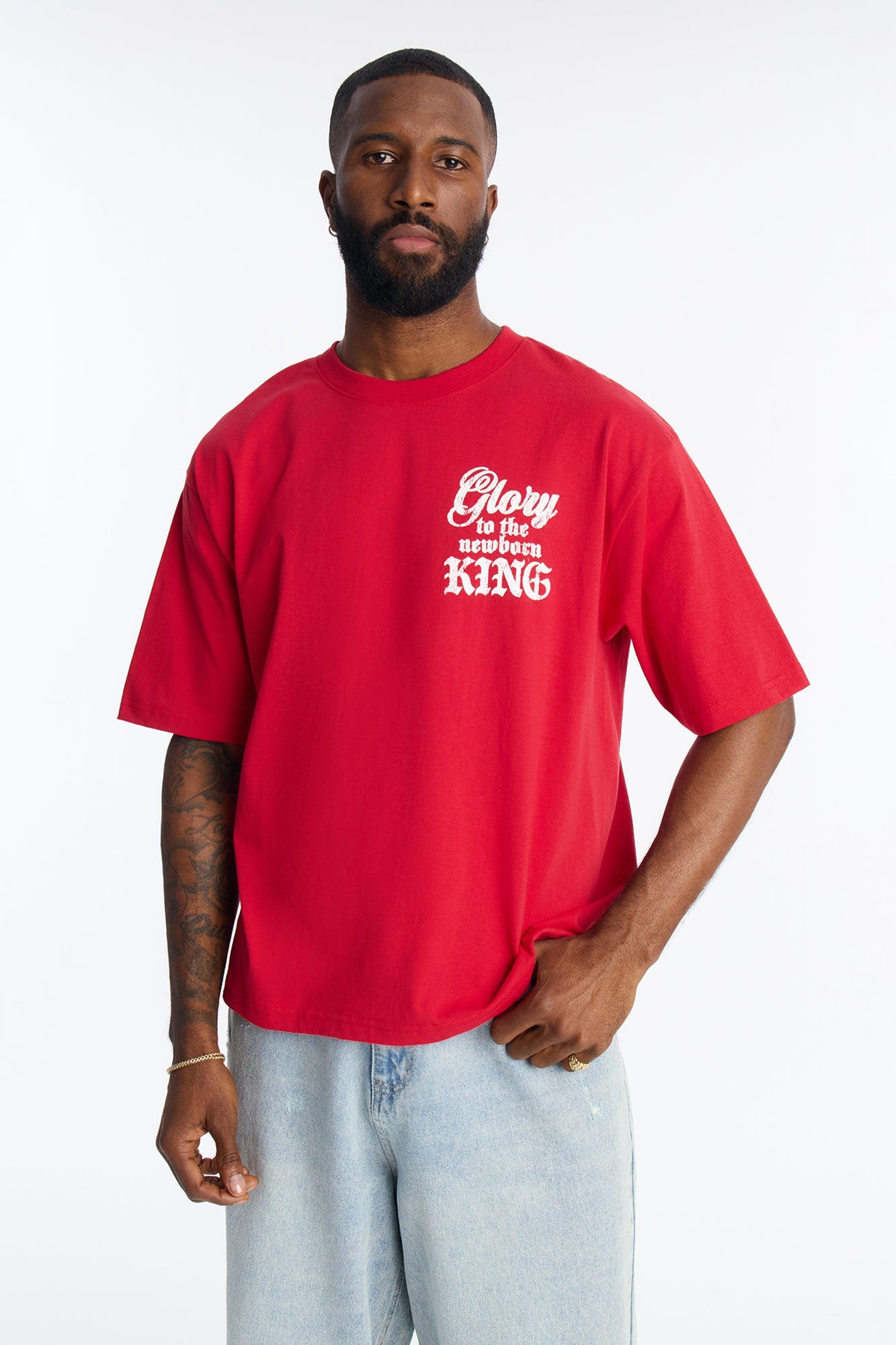 Glory To The Newborn King Graphic Short Sleeve Tee - Red
