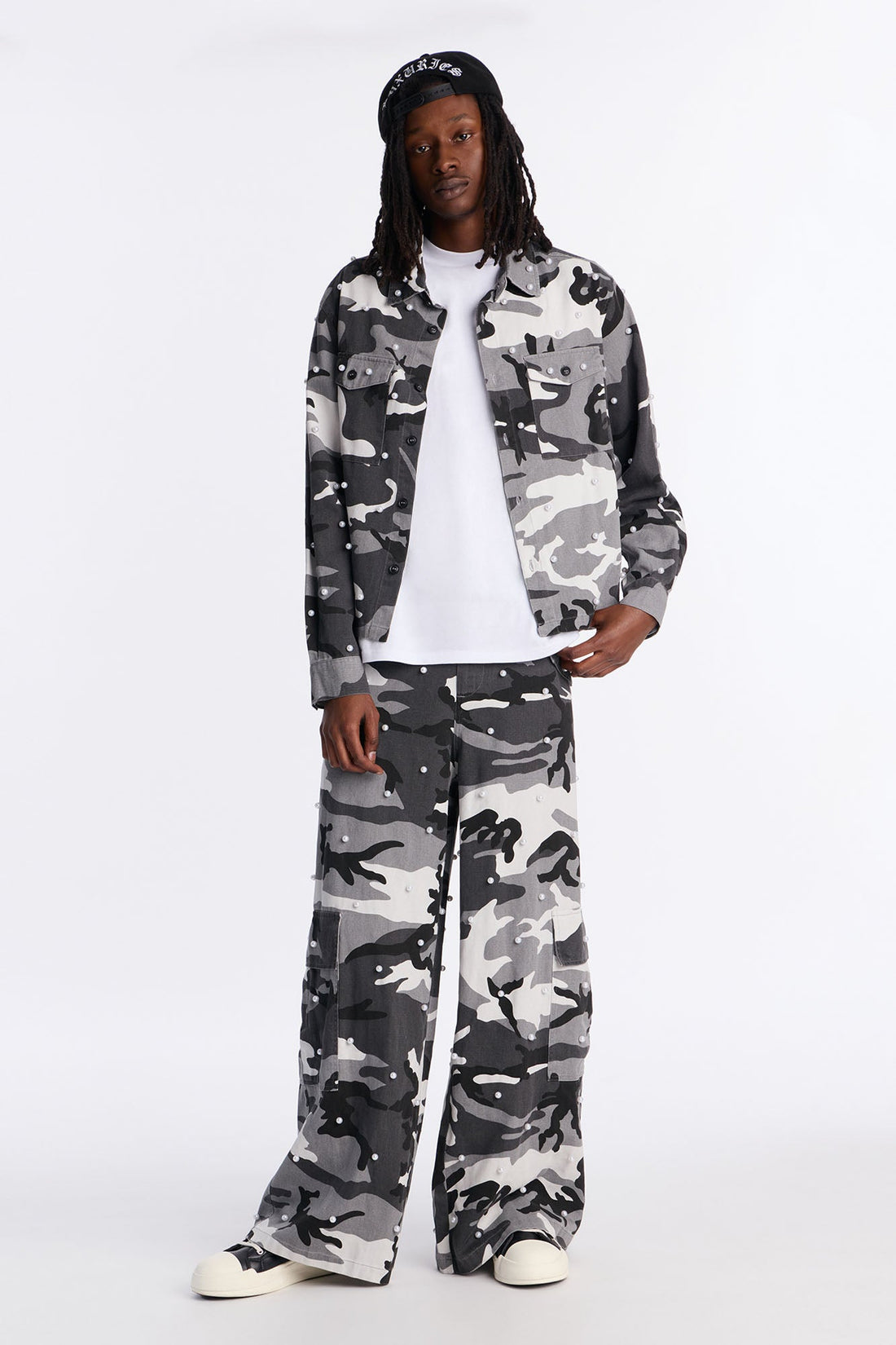 Pearl Wildin Camo Cargo Baggy Pants - Black