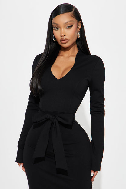 Flourish And Finesse Belted Midi Dress - Black