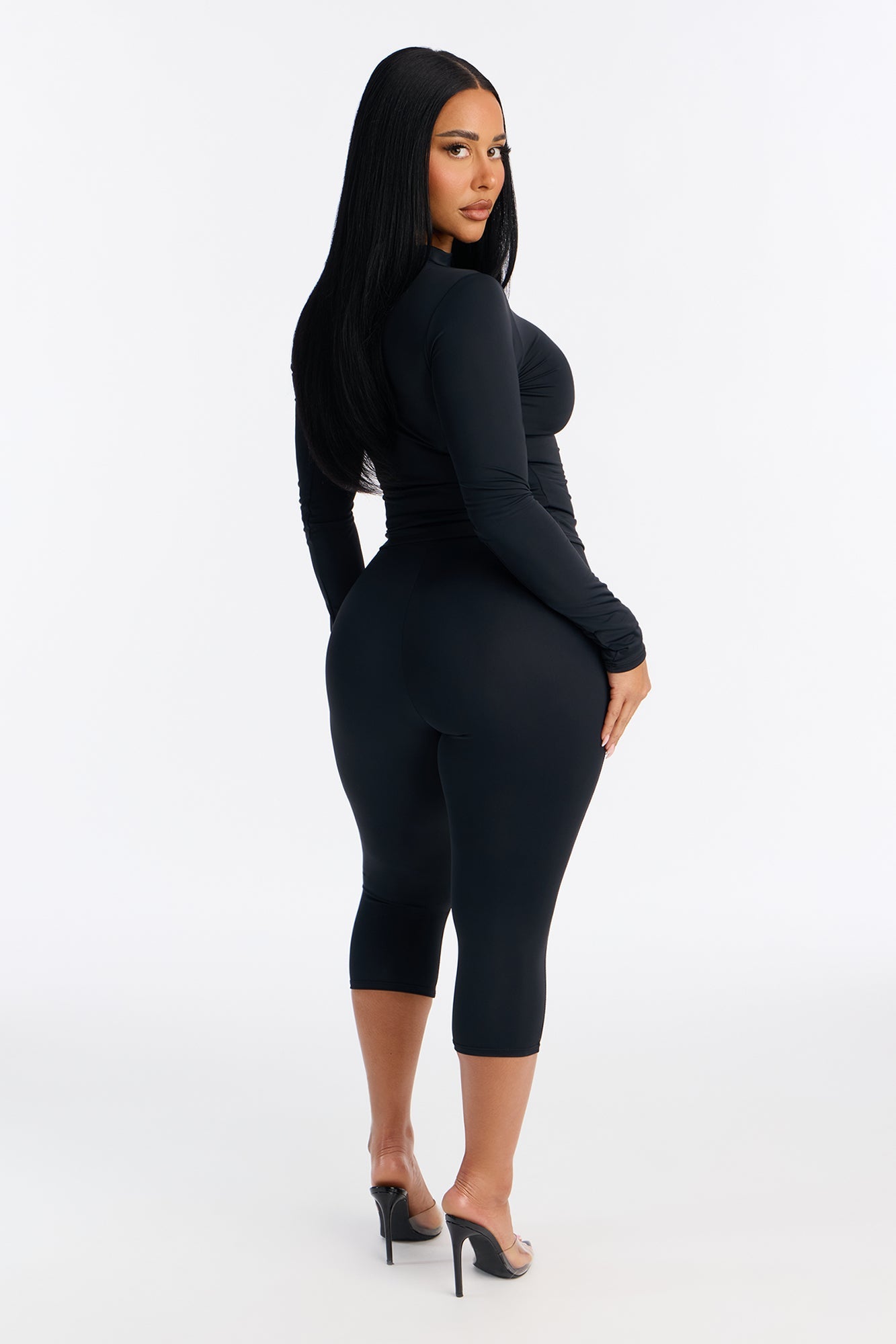 Isabelle Mock Neck Capri Set - Black
