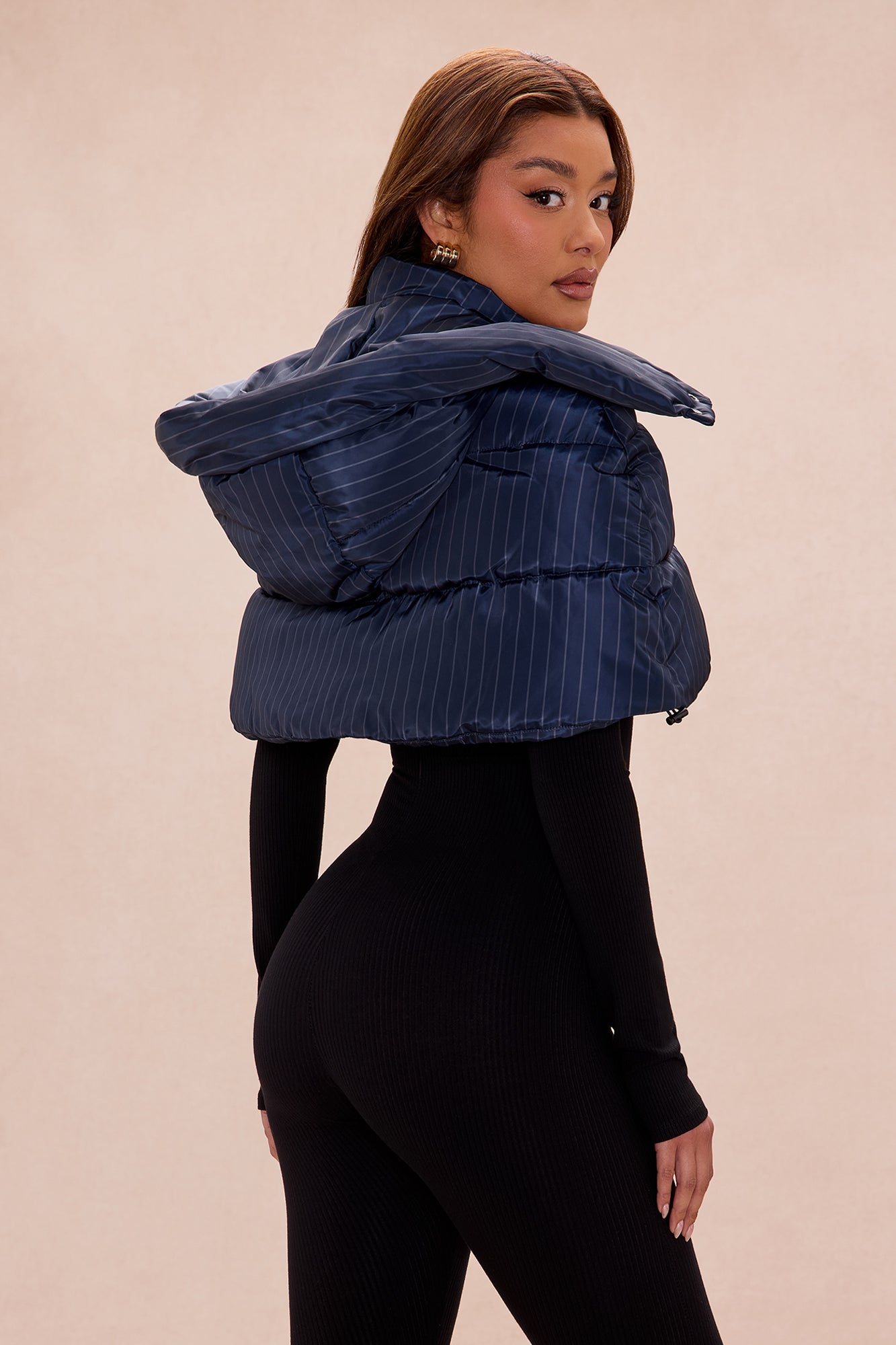 Keeping Warm Puffer Shrug - Navy/combo