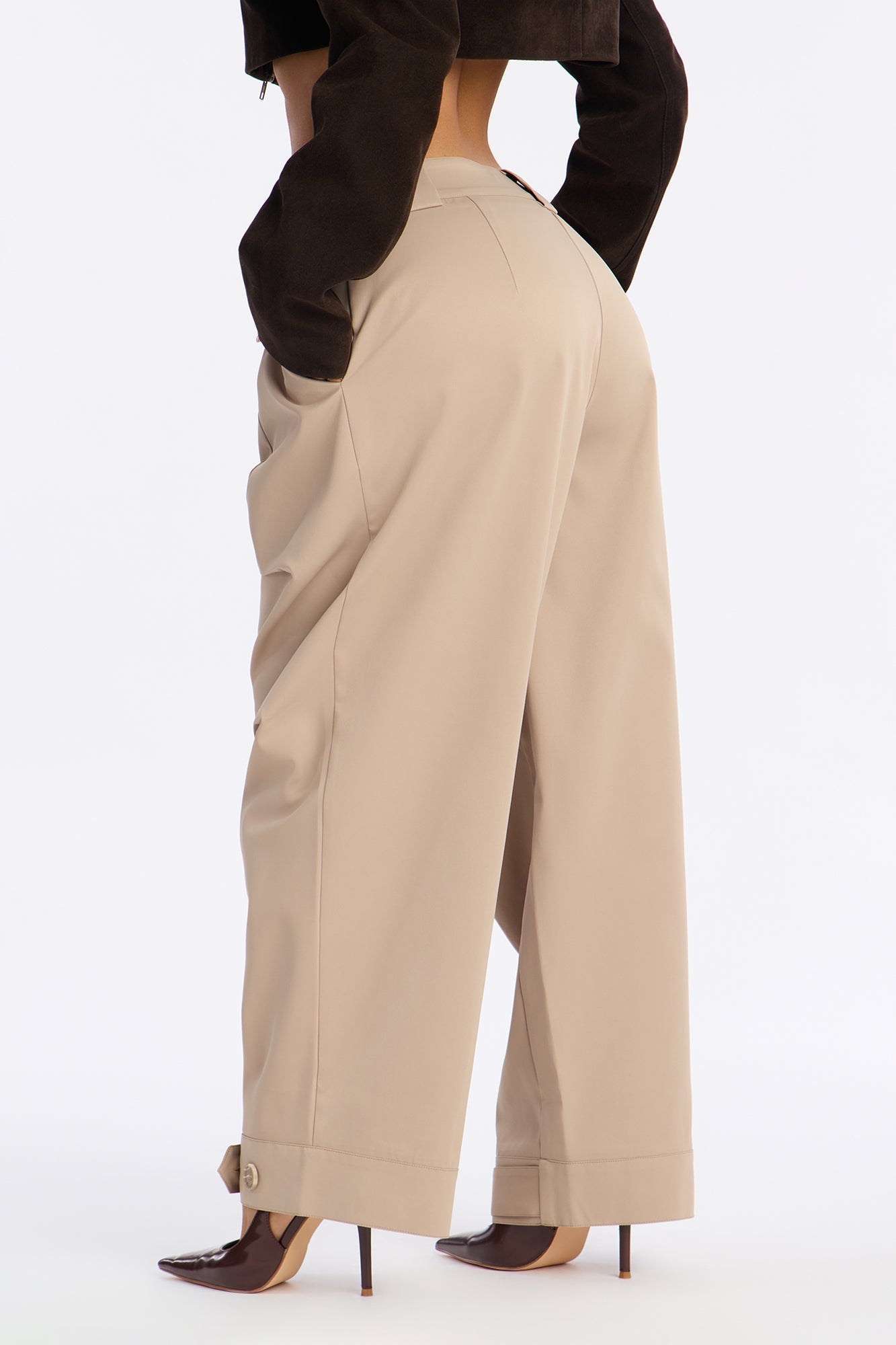 Kayla Barrel Leg Pant - Tan