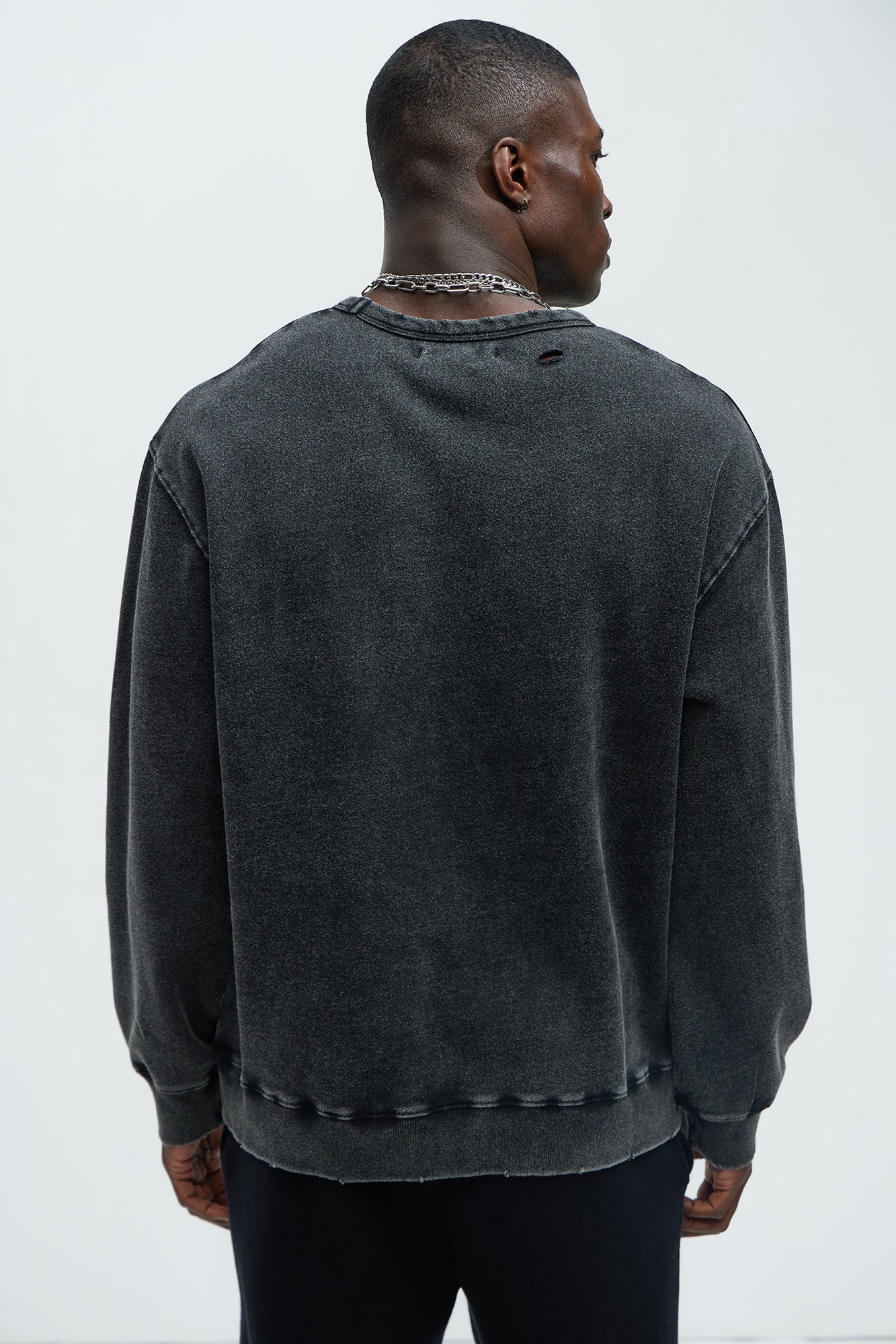 Perrie Crewneck Sweatshirt - Black Wash