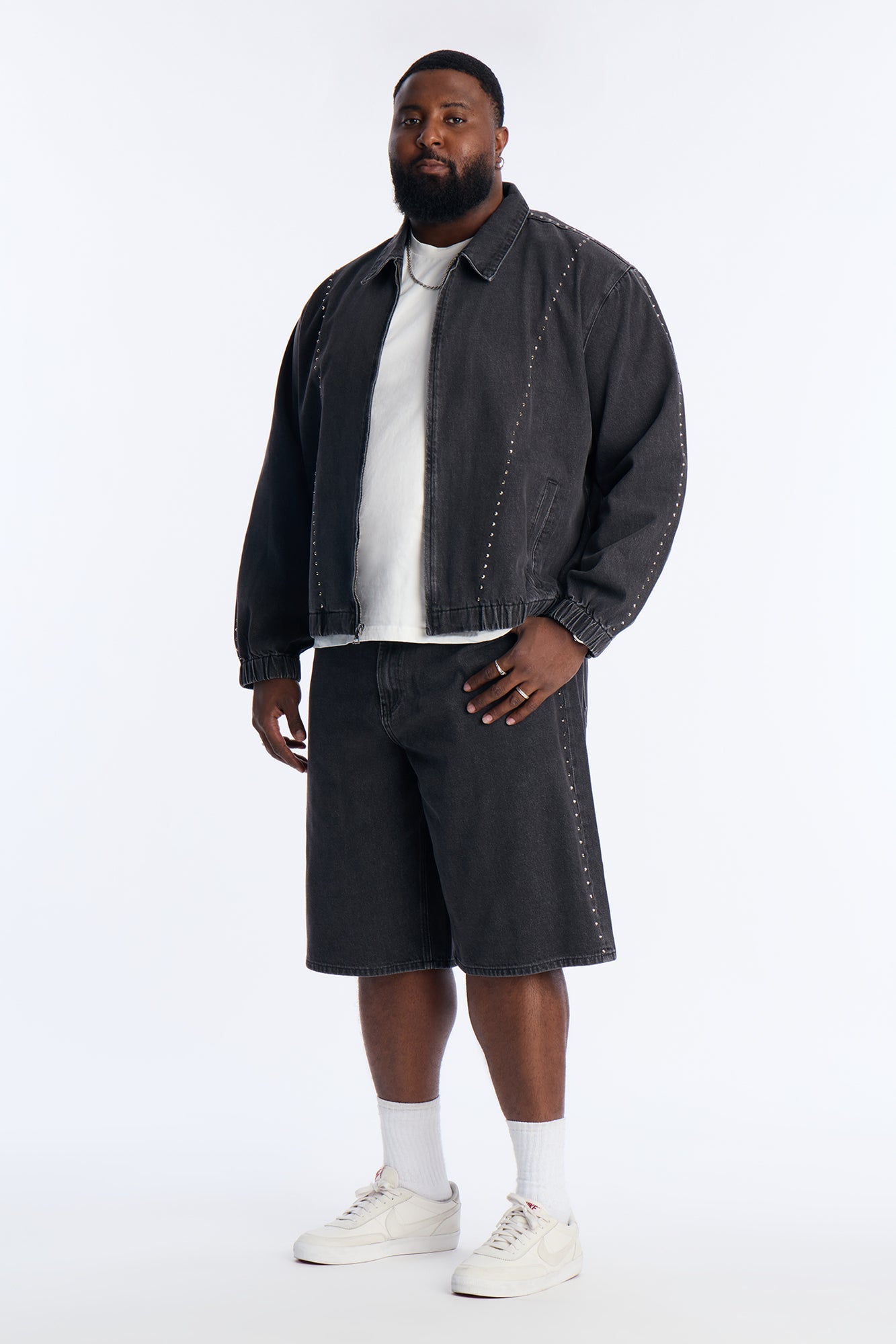 Baggy Lined Up Jewels Denim Short - Black Wash