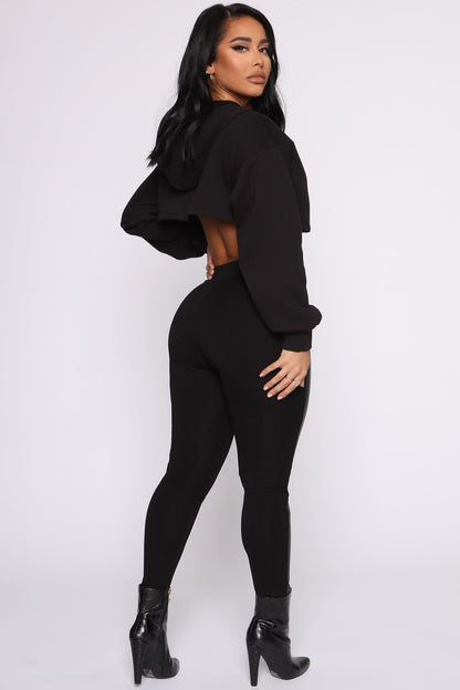 Hint Of Faux Leather Contrast Leggings - Black