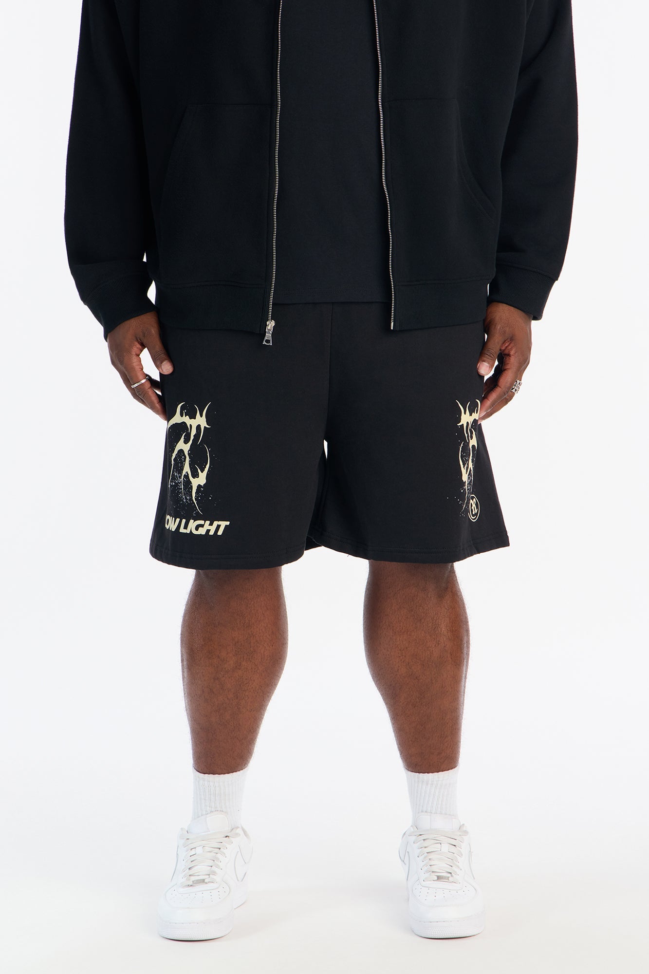 Low Light Sweatshorts - Black