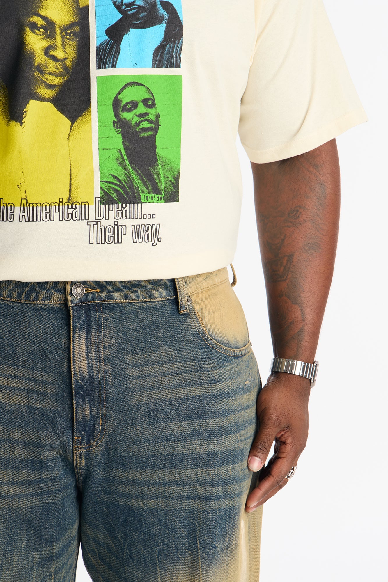 Straight Runoff Distressed Jean - Dark Wash