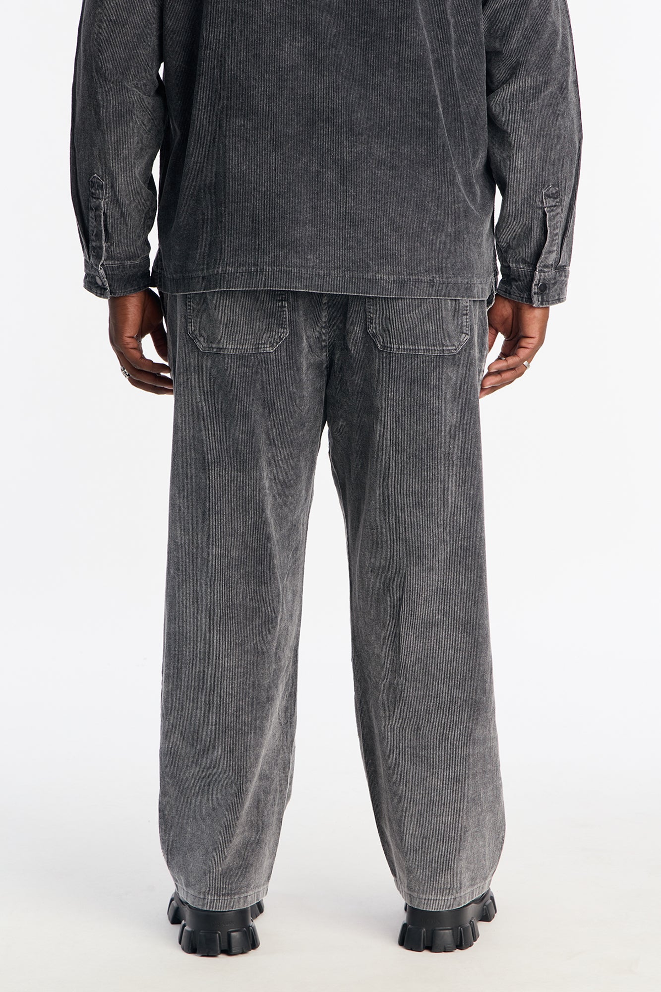 Straight Chi Town Corduroy Pant - Acid Wash Black