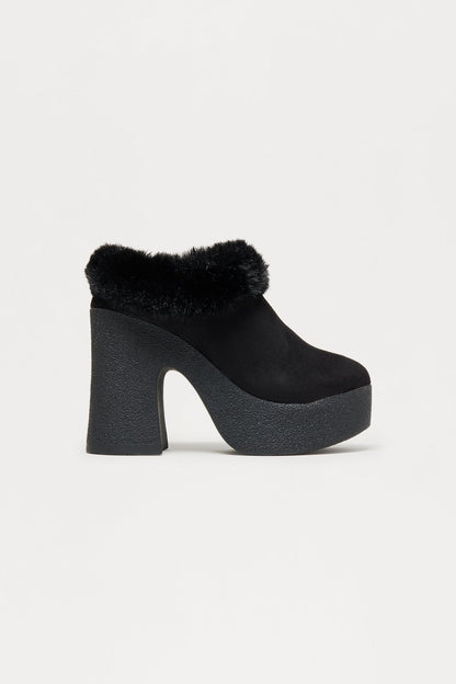 Let Me Find Out Heeled Booties - Black