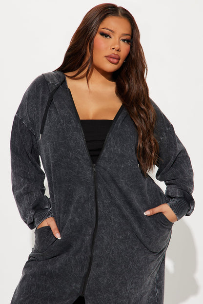 Hannah Hooded Maxi Dress - Black Wash