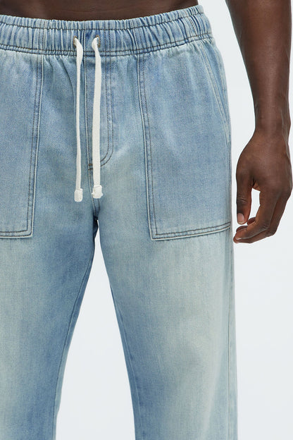 Tahir Relaxed Straight Jeans - Light Wash