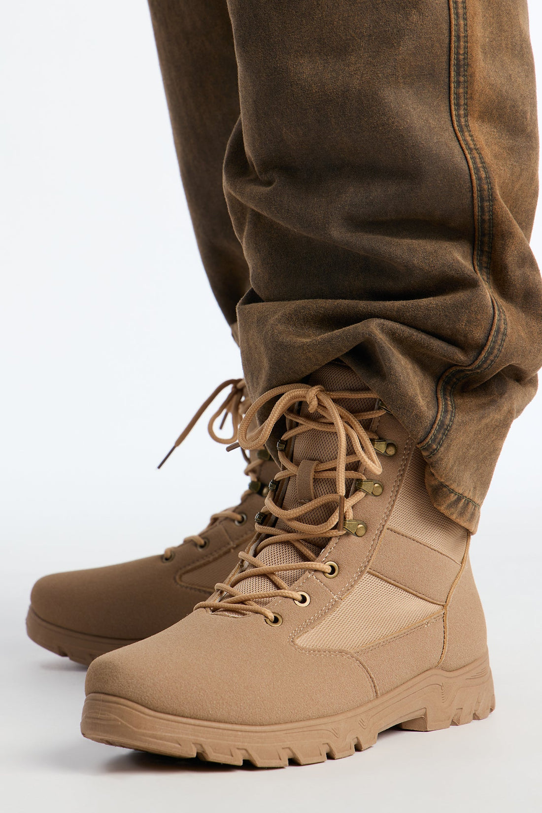 Mountaineer Lace Up Desert Combat Boot - Sand