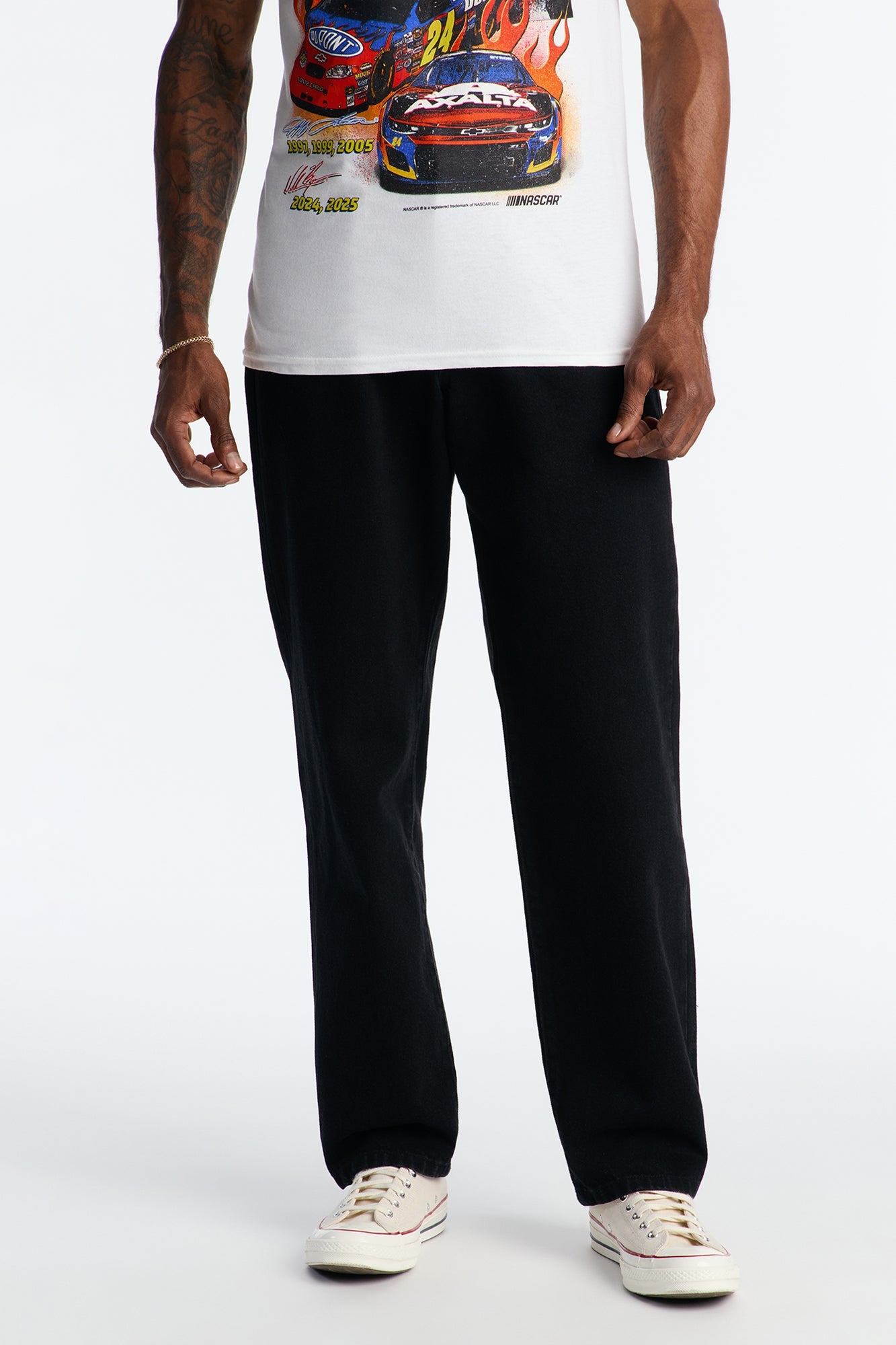 Classic Straight Fit Jeans - Black