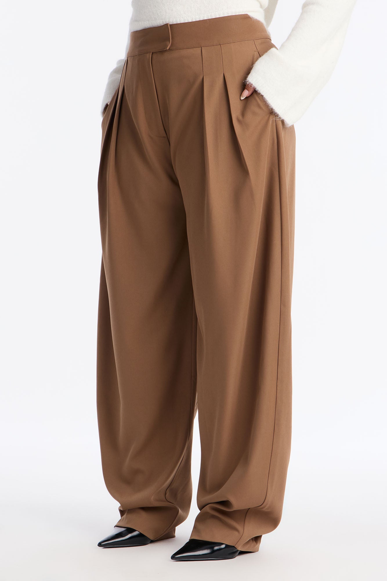 Long Lasting High Waisted Barrel Leg Trouser Pant 32″ - Camel