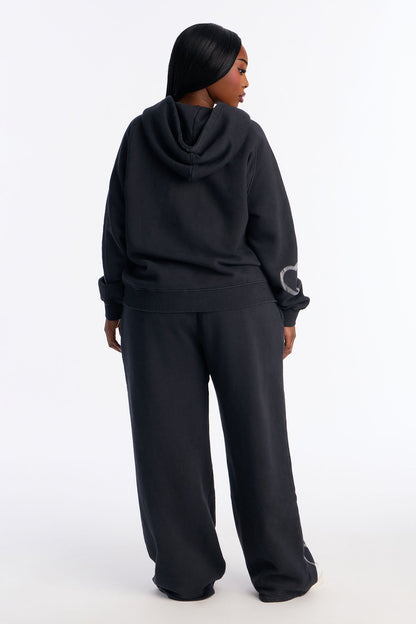 Heart On My Sleeve Fleece Pant Set - Charcoal