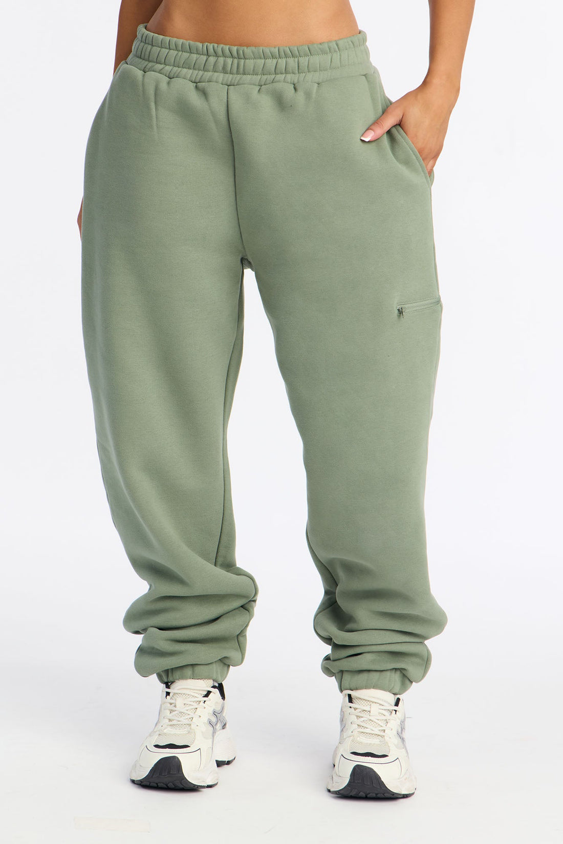 In Flight Fleece Jogger - Sage