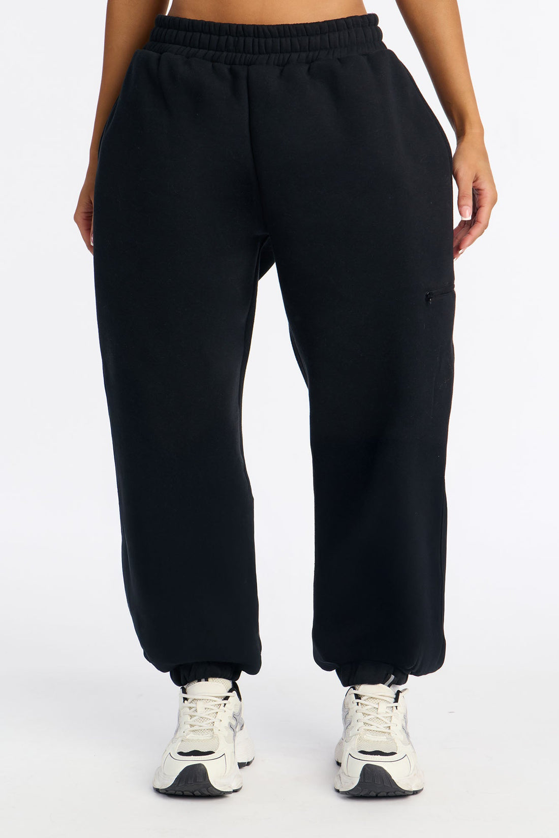 In Flight Fleece Jogger - Black