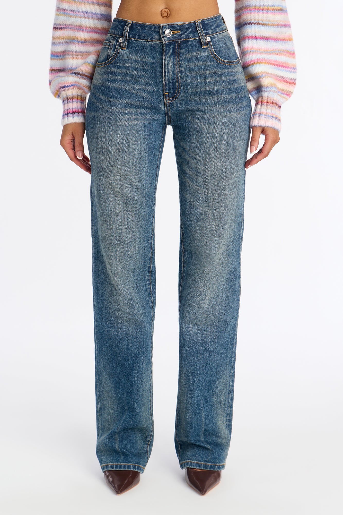 Sadie Stretch Straight Leg Jeans - Medium Wash