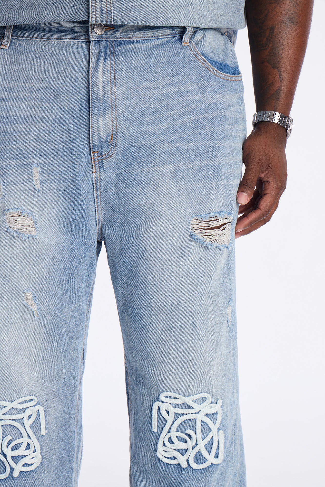 Baggy Coastal Applique Jean - Light Blue Wash