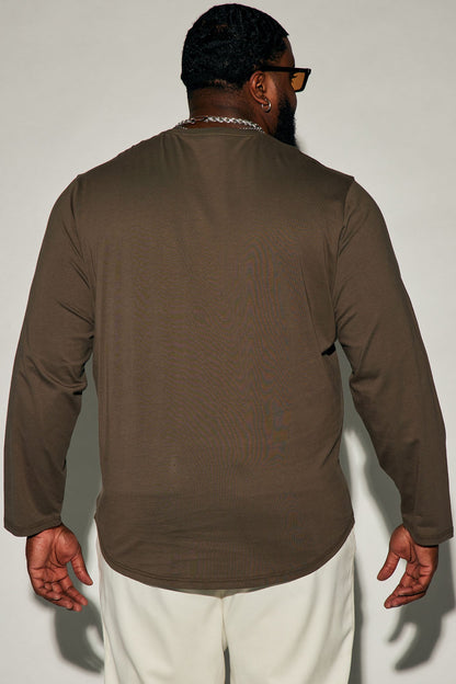 Essential Long Sleeve Scallop Tee - Olive