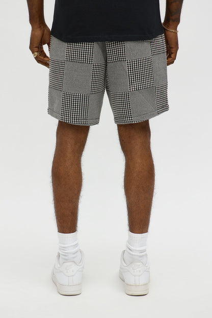 Relaxed Get That Check Short - Black