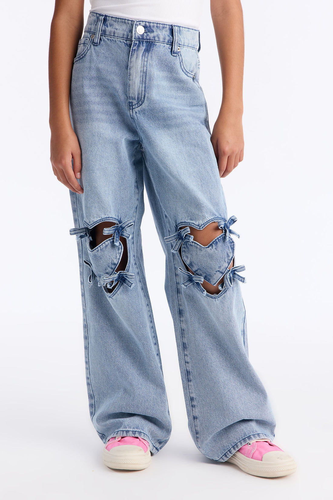 Mini Tug On Heartstrings Non-Stretch Wide Leg Jeans - Light Wash